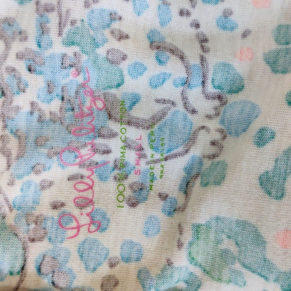 Lilly Pulitzer Safari Print Tunic Size Small - Picture 6 of 6